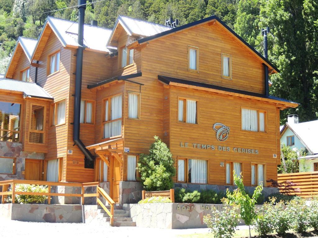 Apart Hotel Le Temps Des Cerises San Martín de los Andes Exterior foto