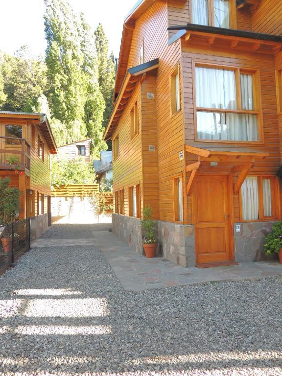 Apart Hotel Le Temps Des Cerises San Martín de los Andes Exterior foto